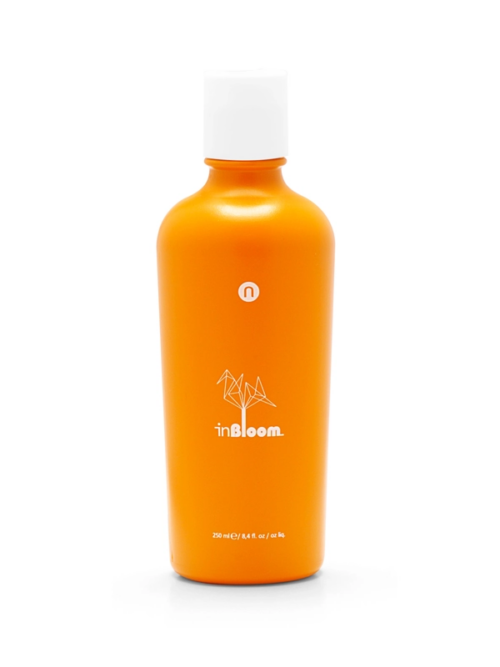 Lush Shampoo